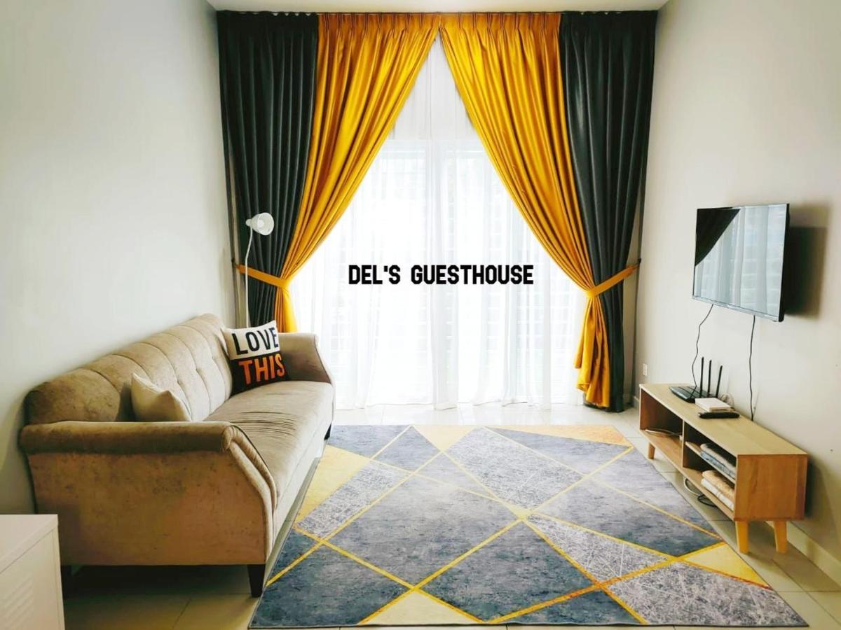 Del'S Guesthouse @ Southville Same Level With Pool Fits 8 Bangi Bagian luar foto