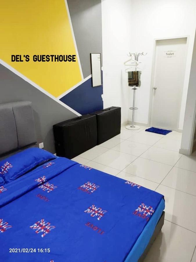 Del'S Guesthouse @ Southville Same Level With Pool Fits 8 Bangi Bagian luar foto