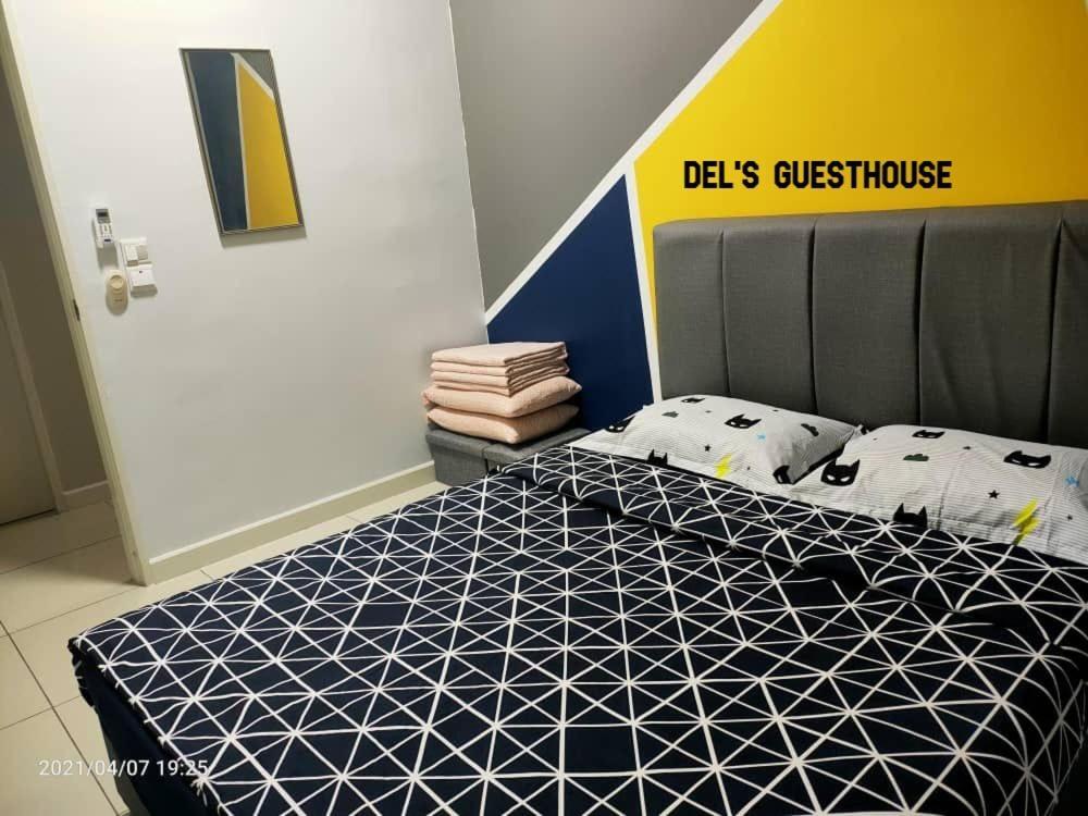 Del'S Guesthouse @ Southville Same Level With Pool Fits 8 Bangi Bagian luar foto